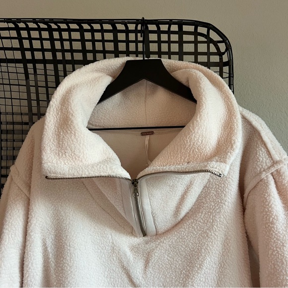 Free People Poppy Pullover - Picture 3 of 9